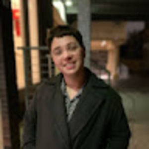 Meet your Posher, Casey